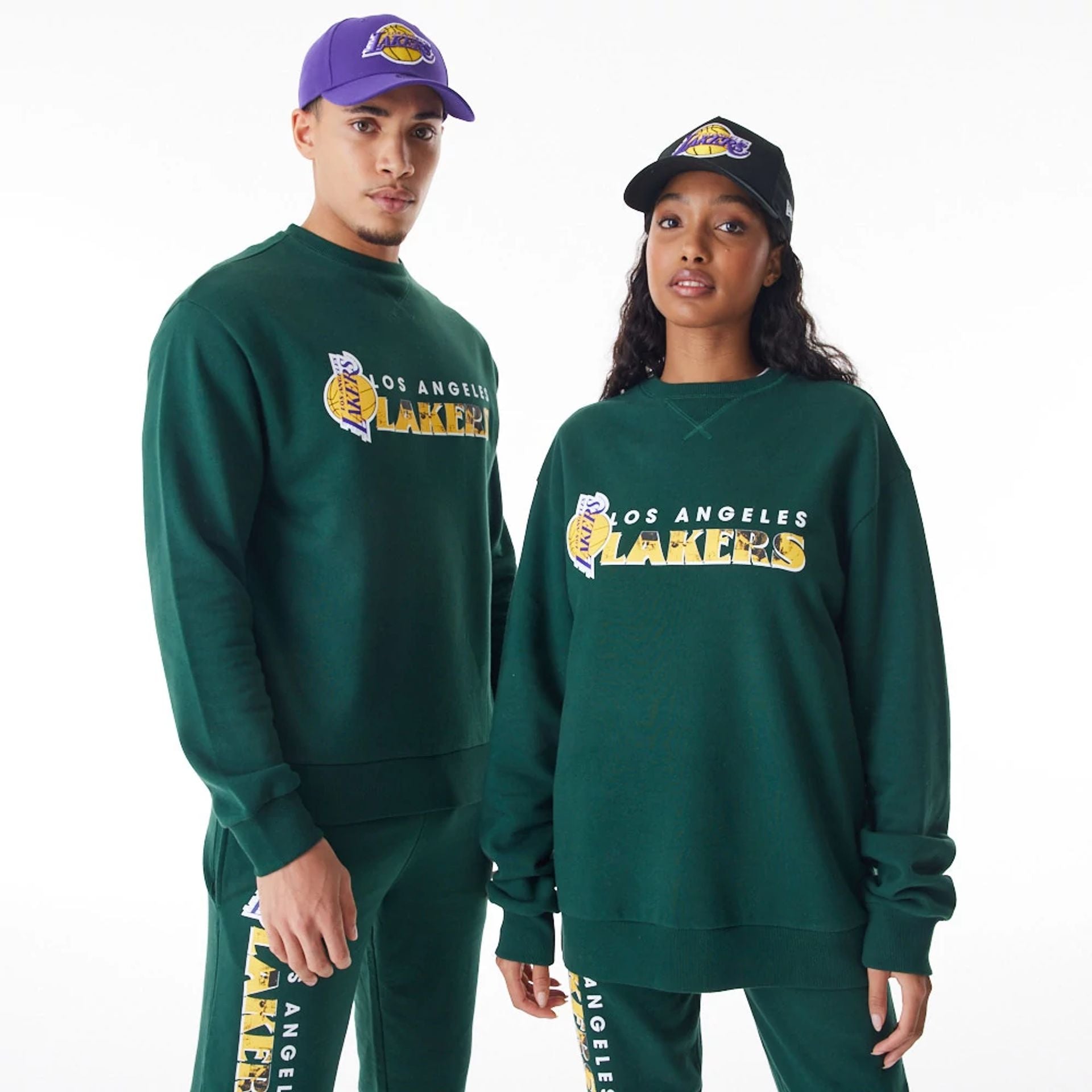 The Male model is wearing LA Lakers NBA Graphic Dark Green Crew Neck Sweater  1