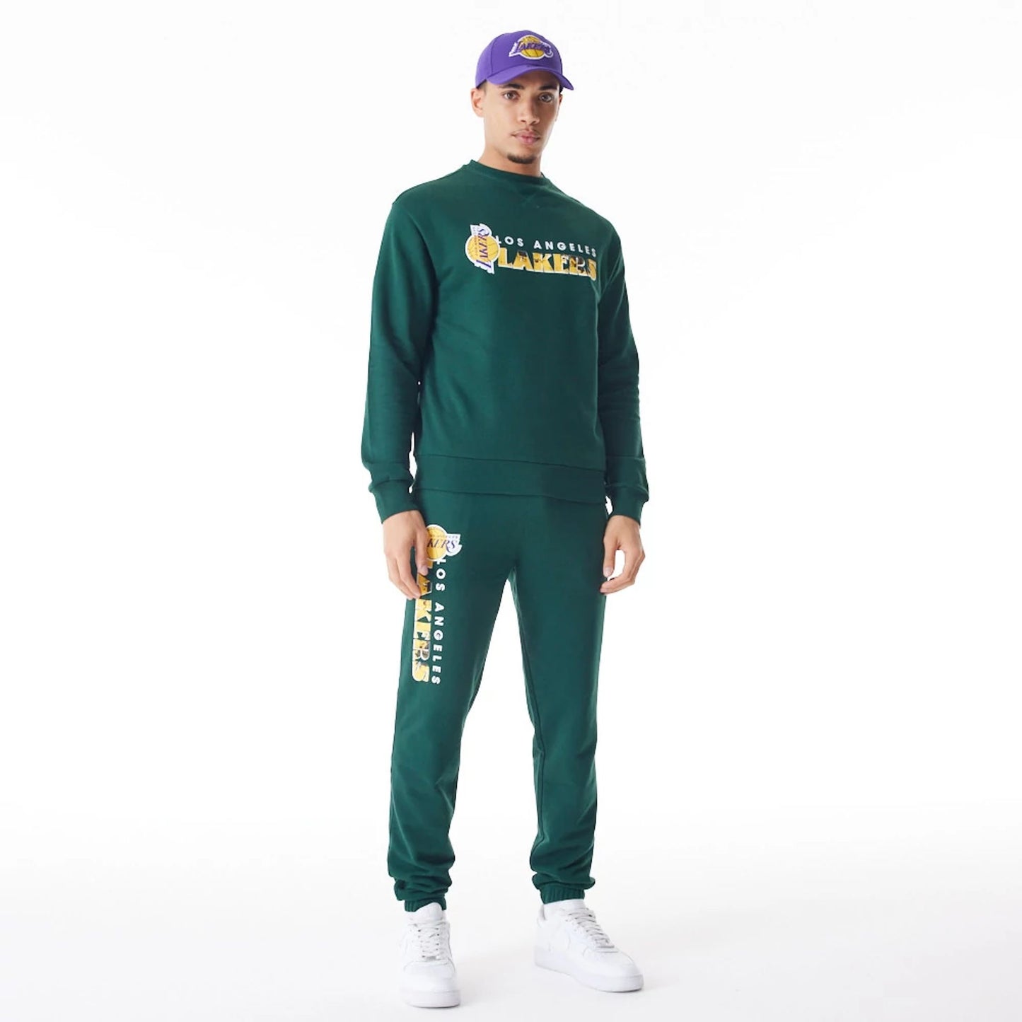 The Male model is wearing LA Lakers NBA Graphic Dark Green Crew Neck Sweater  8