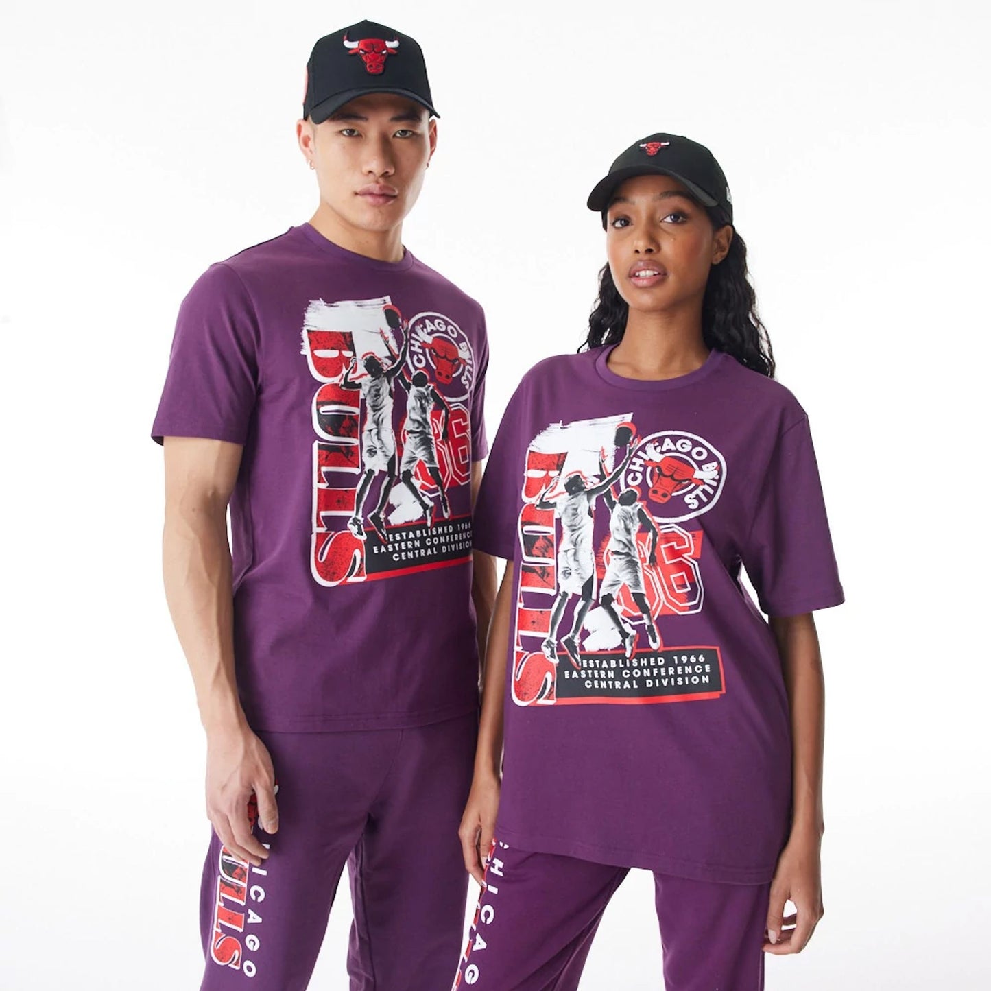 The Male model is wearing Chicago Bulls NBA Player Graphic Dark Purple T-Shirt  1