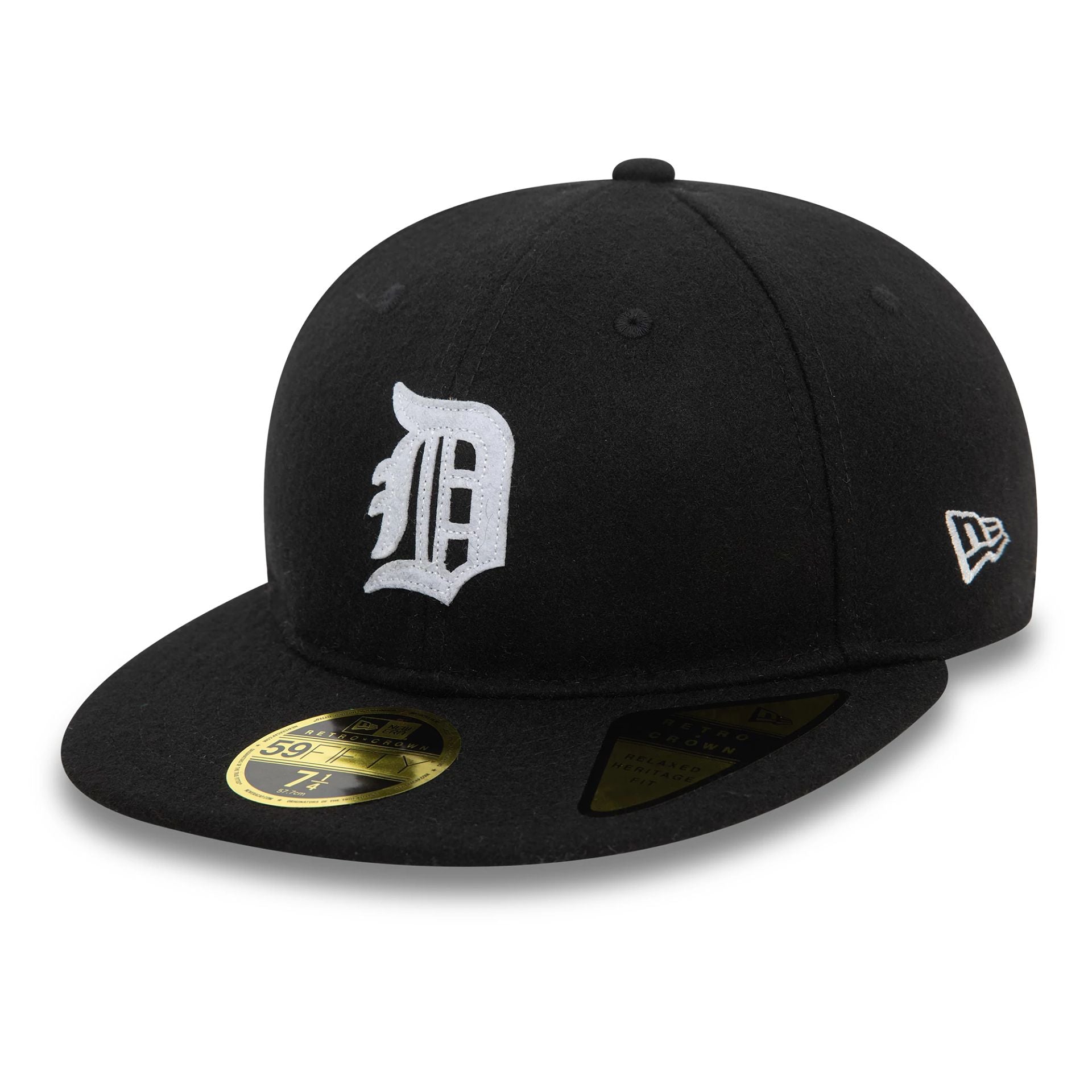 This is a Detroit Tigers MLB Cooperstown Script Black Retro Crown 59FIFTY Fitted Cap 1