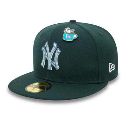 This is a New York Yankees MLB Pin Pack Dark Green 59FIFTY Fitted Cap 1