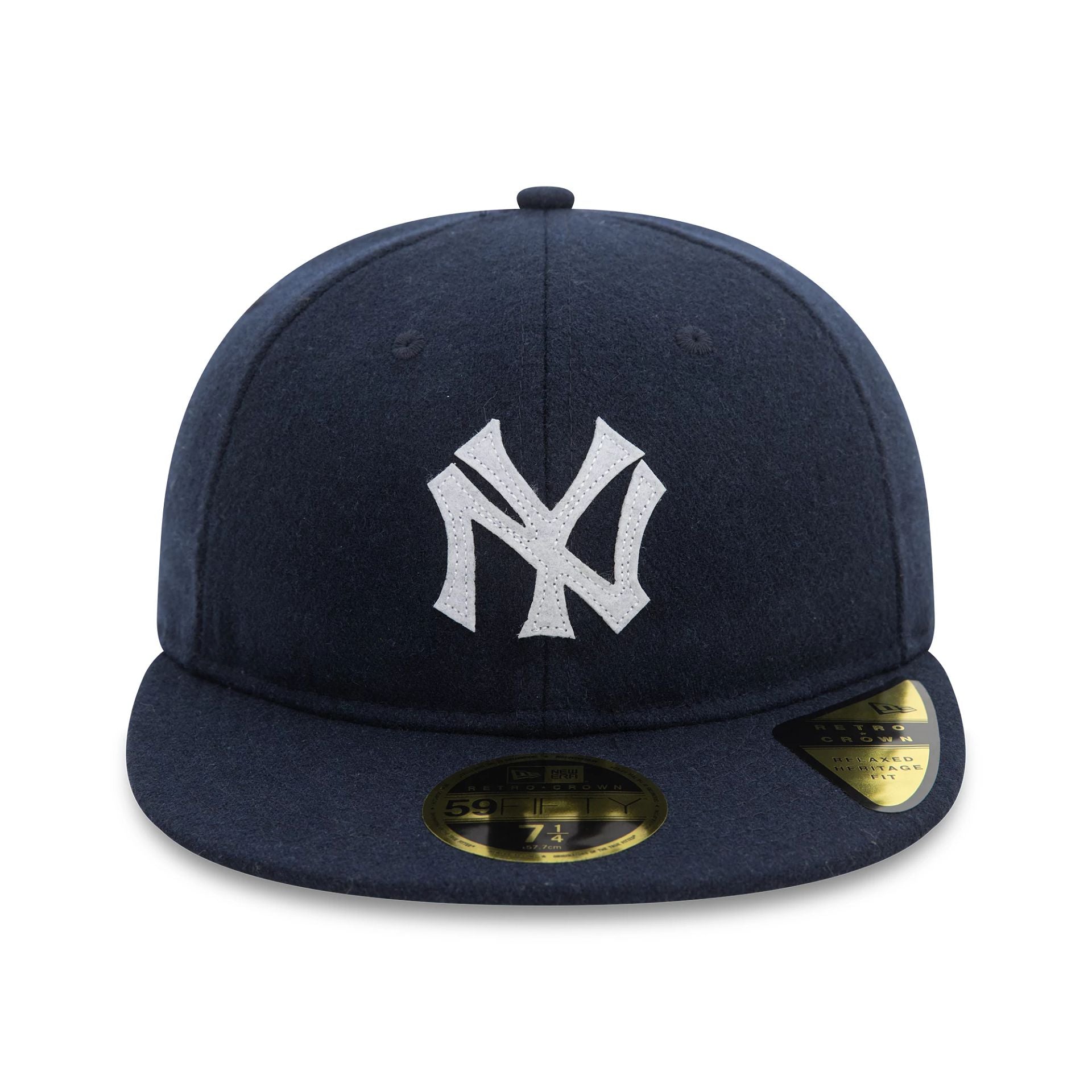 This is a New York Yankees MLB Cooperstown Script Navy Retro Crown 59FIFTY Fitted Cap 3