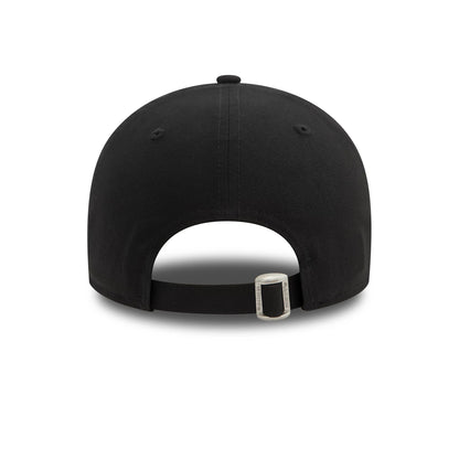 This is a New York Yankees League Essential Black 9FORTY Adjustable Cap 4