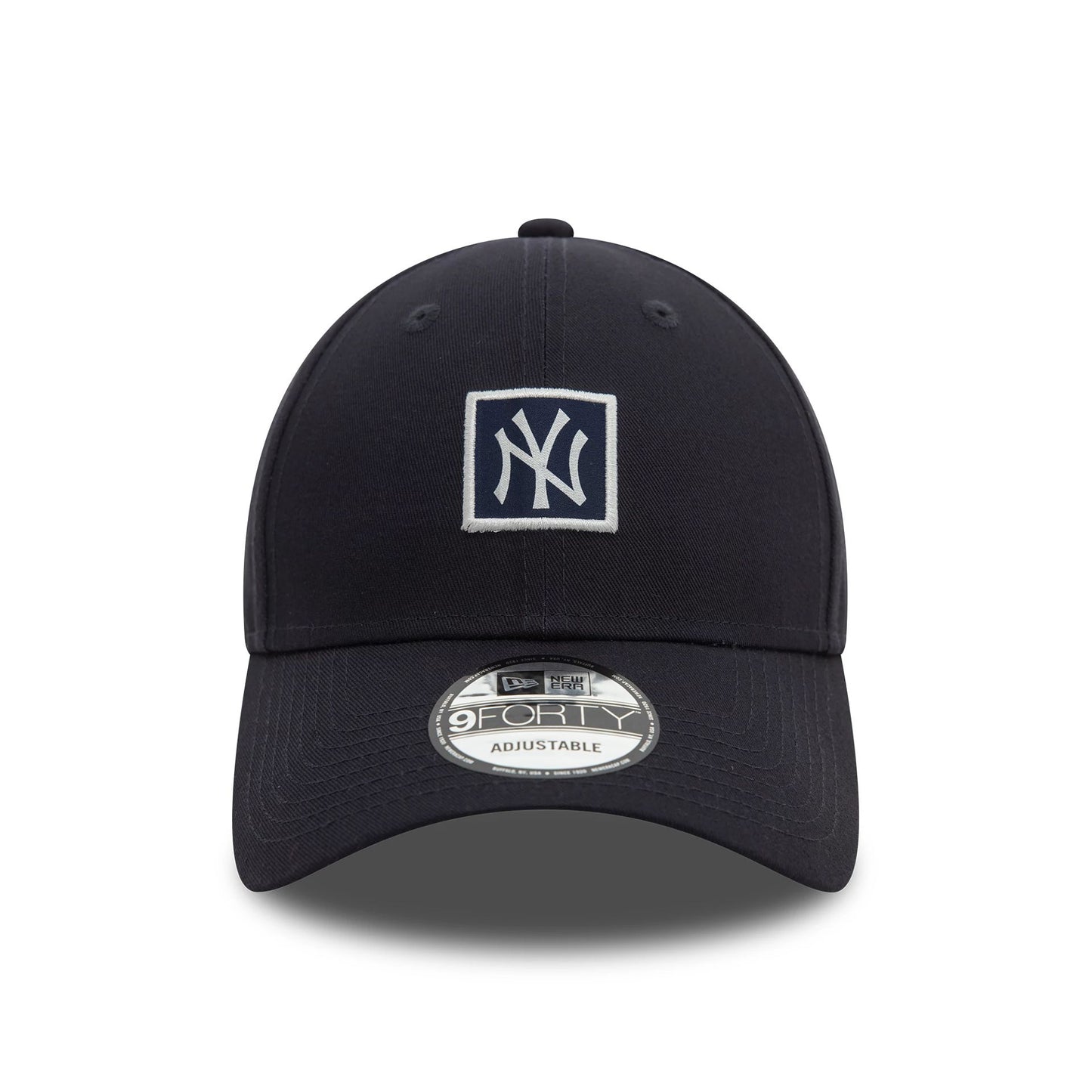 This is a New York Yankees Metallic Patch Navy 9FORTY Adjustable Cap 2