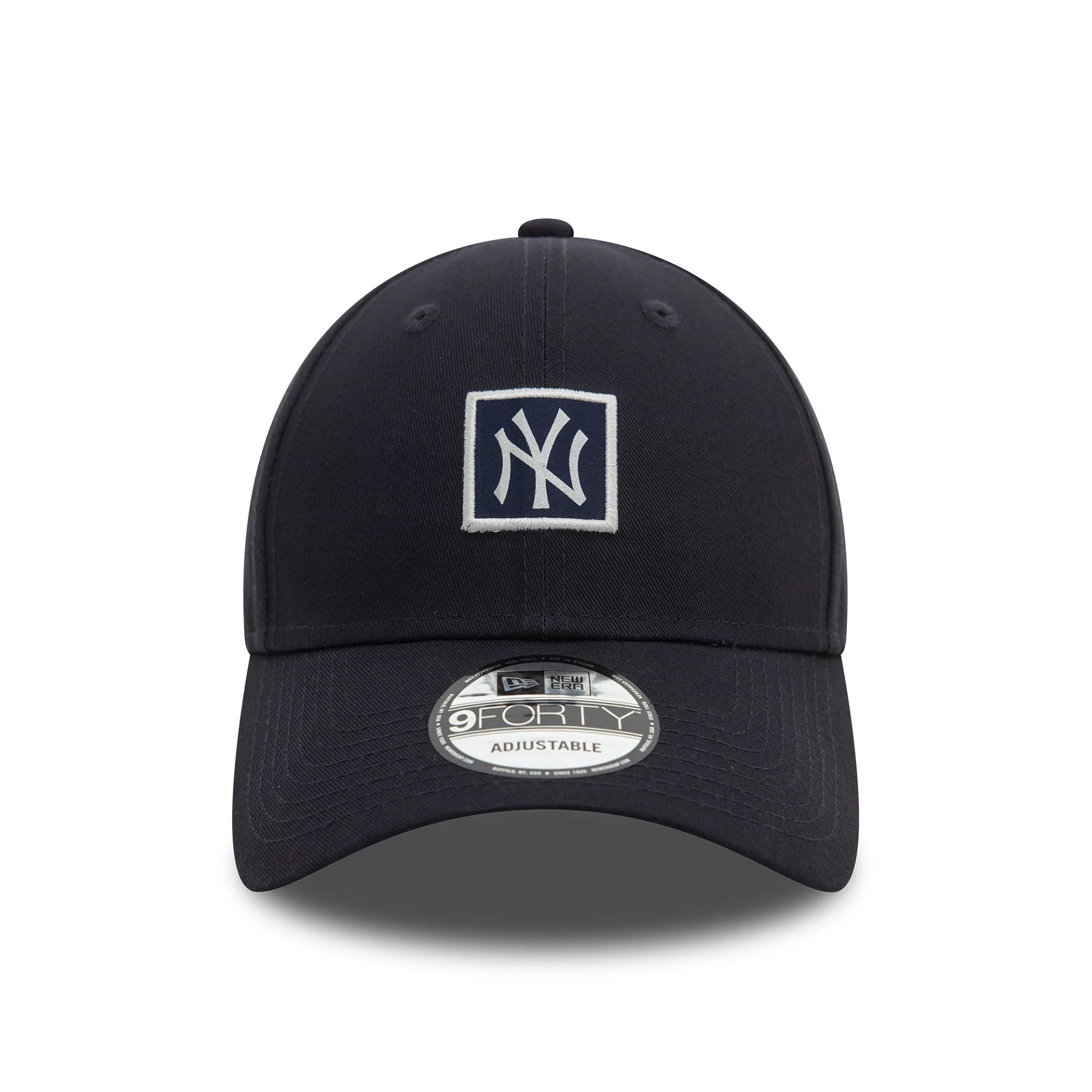 This is a New York Yankees Metallic Patch Navy 9FORTY Adjustable Cap 2