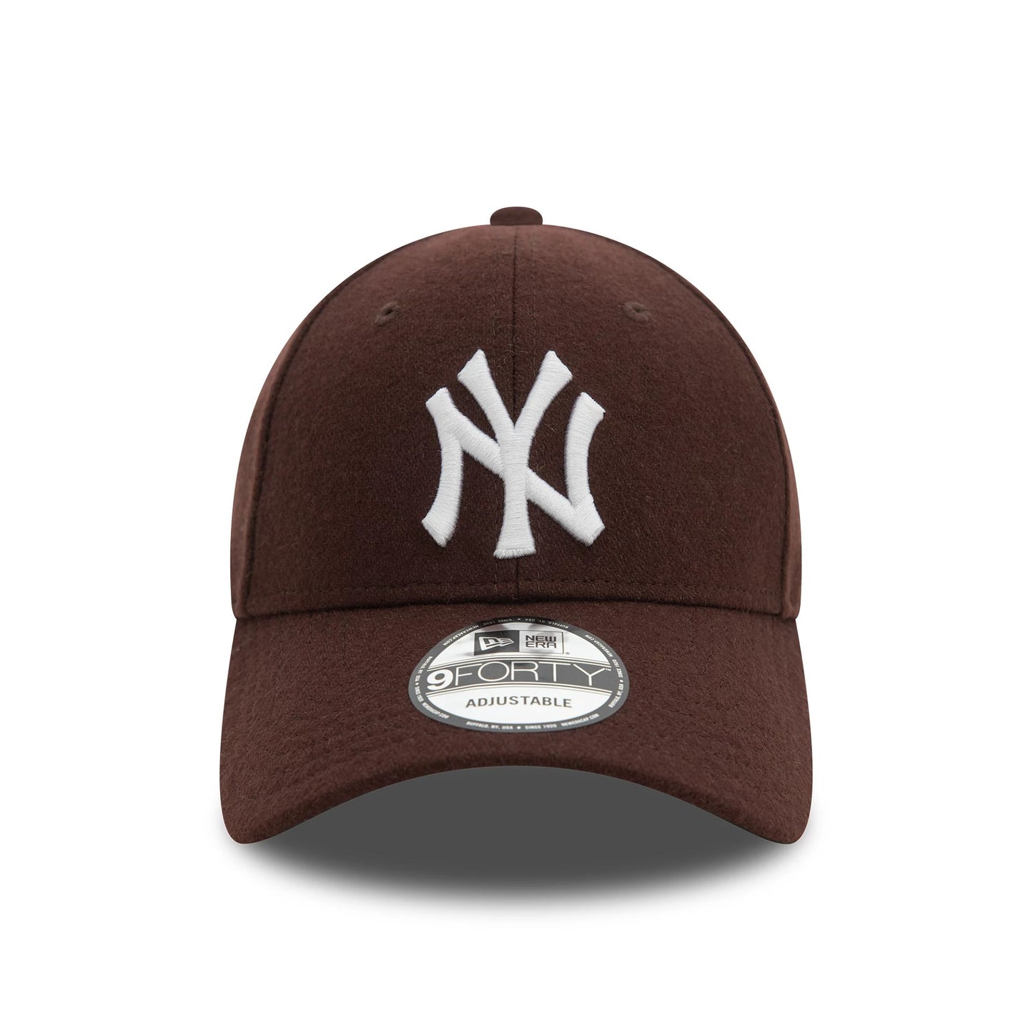 This is a New York Yankees Melton Wool Dark Brown 9FORTY Adjustable Cap 2