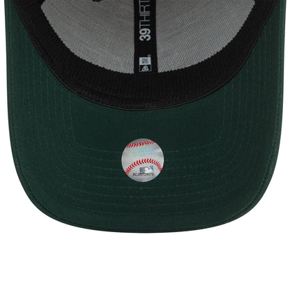 This is a New York Yankees League Essential Dark Green 39THIRTY Stretch Fit Cap 4