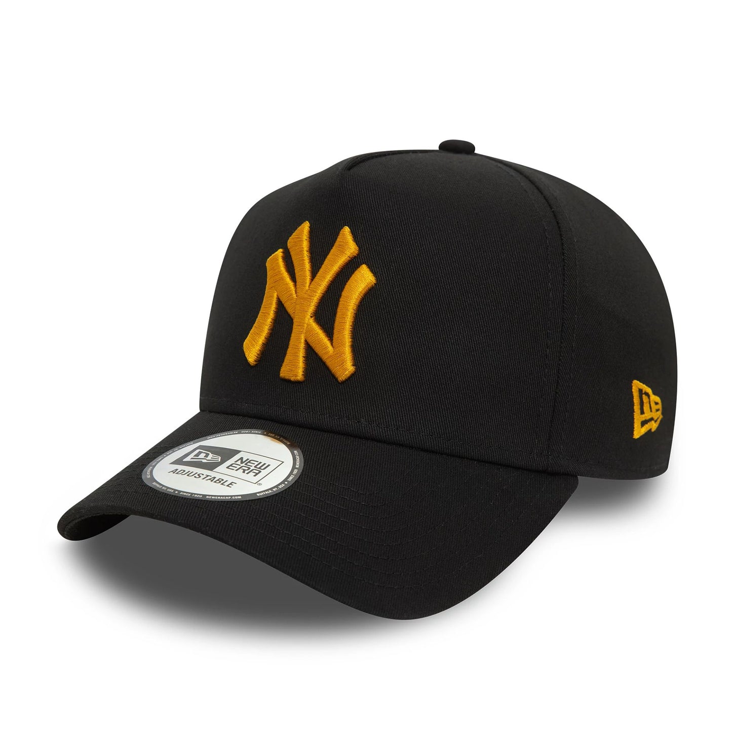 This is a New York Yankees League Essential Black 9FORTY E-Frame Trucker Cap 1