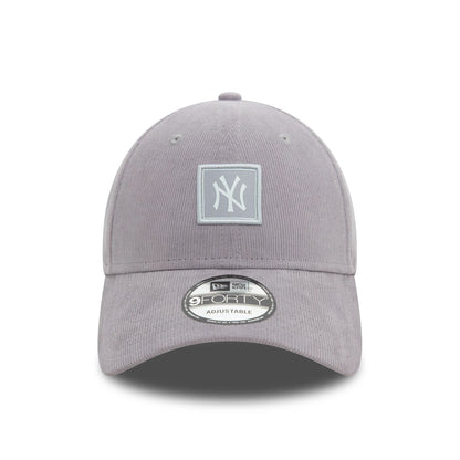 This is a New York Yankees Cord Patch Grey 9FORTY Adjustable Cap 2