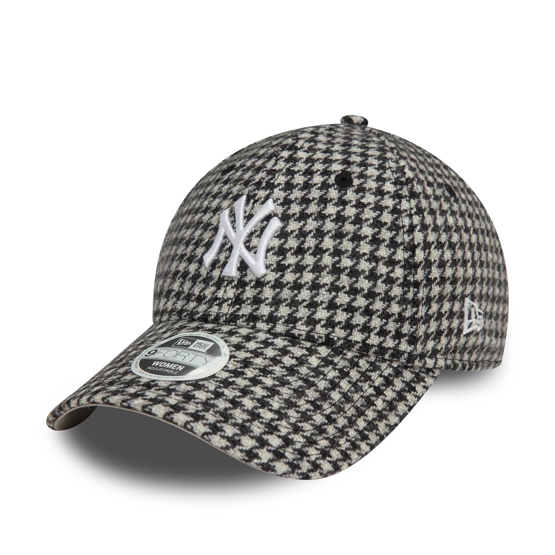 This is a New York Yankees Womens Houndstooth Black 9FORTY Adjustable Cap 1