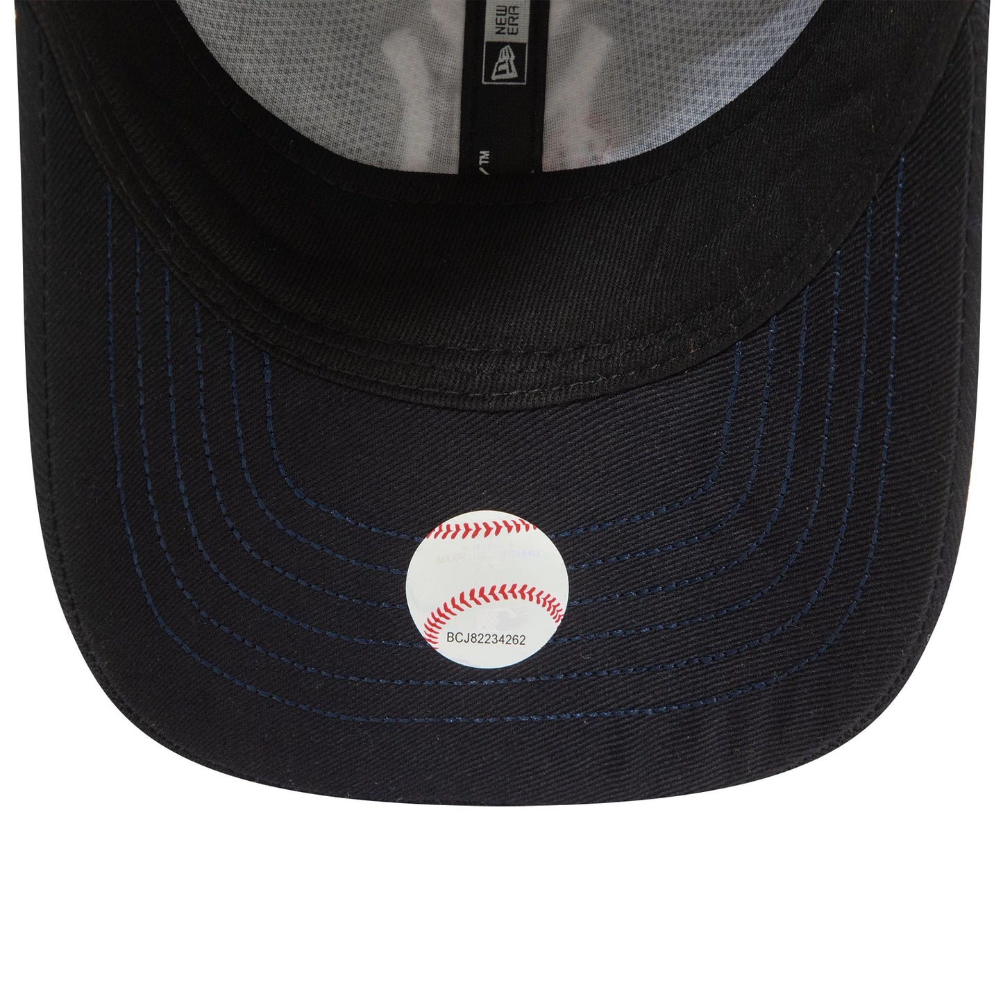 This is a New York Yankees Toddler Icon Navy 9FORTY Adjustable Cap 6