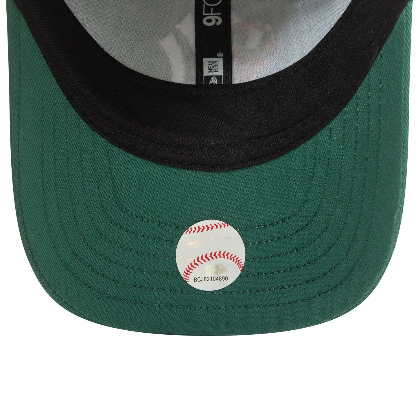 This is a New York Yankees Toddler Icon Green 9FORTY Adjustable Cap 6