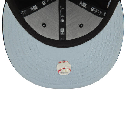 This is a New York Yankees Seasonal World Series Black 9FIFTY Snapback Cap 2