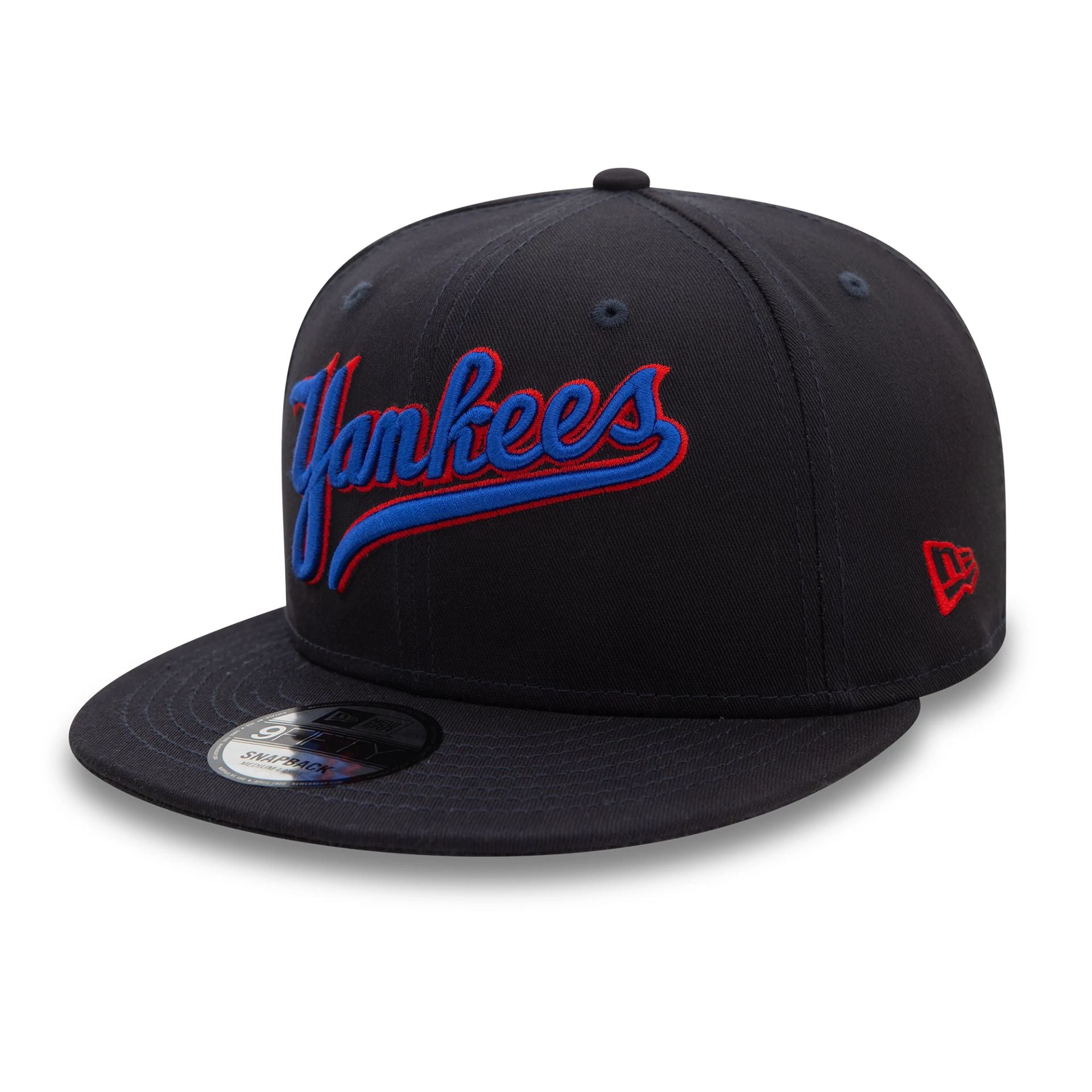 This is a New York Yankees Wordmark Patch Navy 9FIFTY Snapback Cap 3