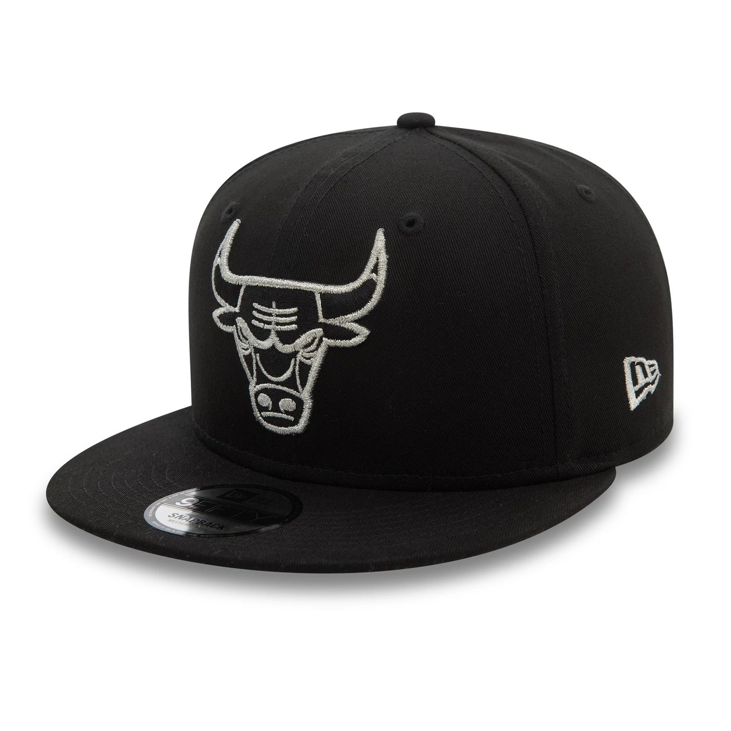 This is a Chicago Bulls Metallic Outline Black 9FIFTY Snapback Cap 4