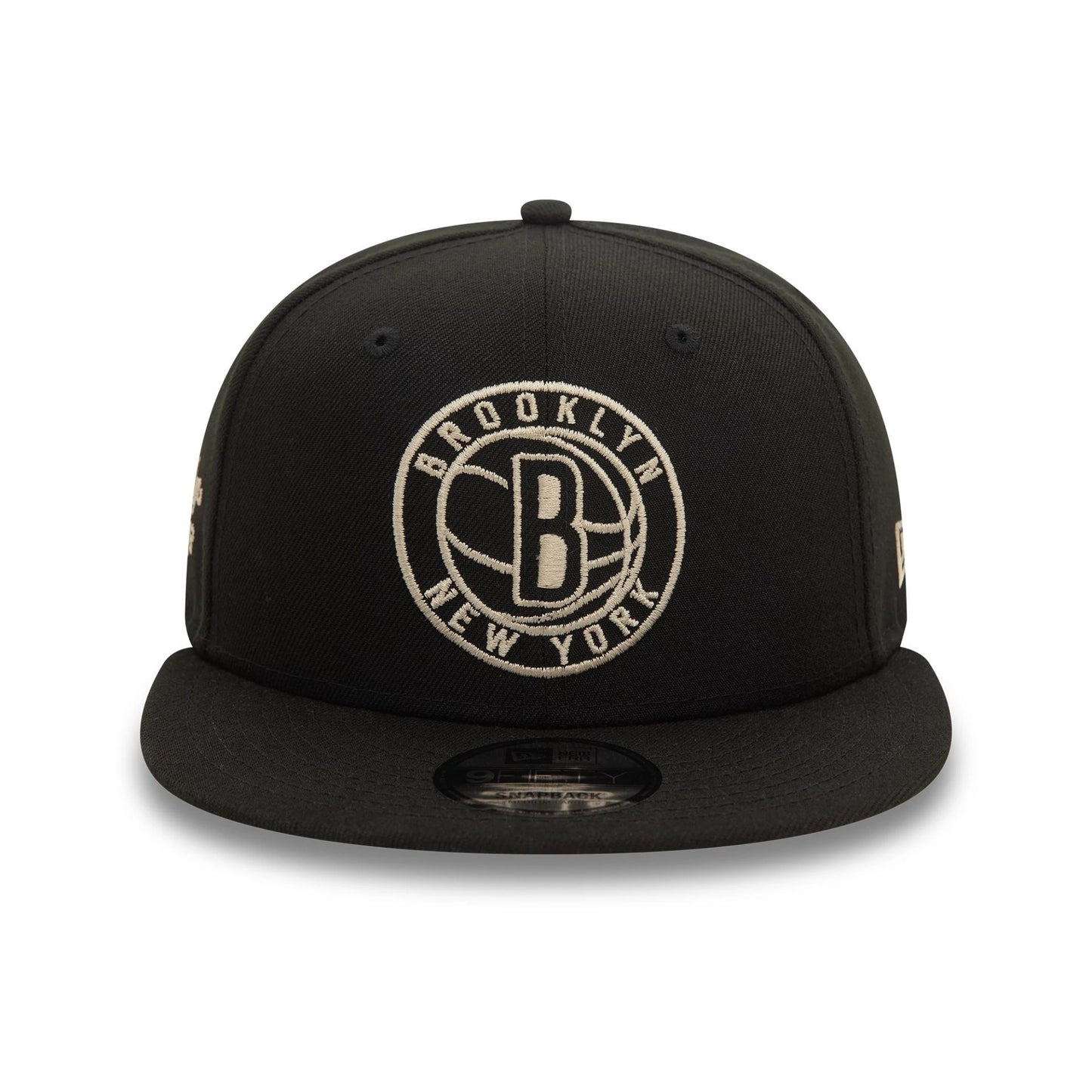 This is a Brooklyn Nets NBA Wordmark Black 9FIFTY Snapback Cap 3