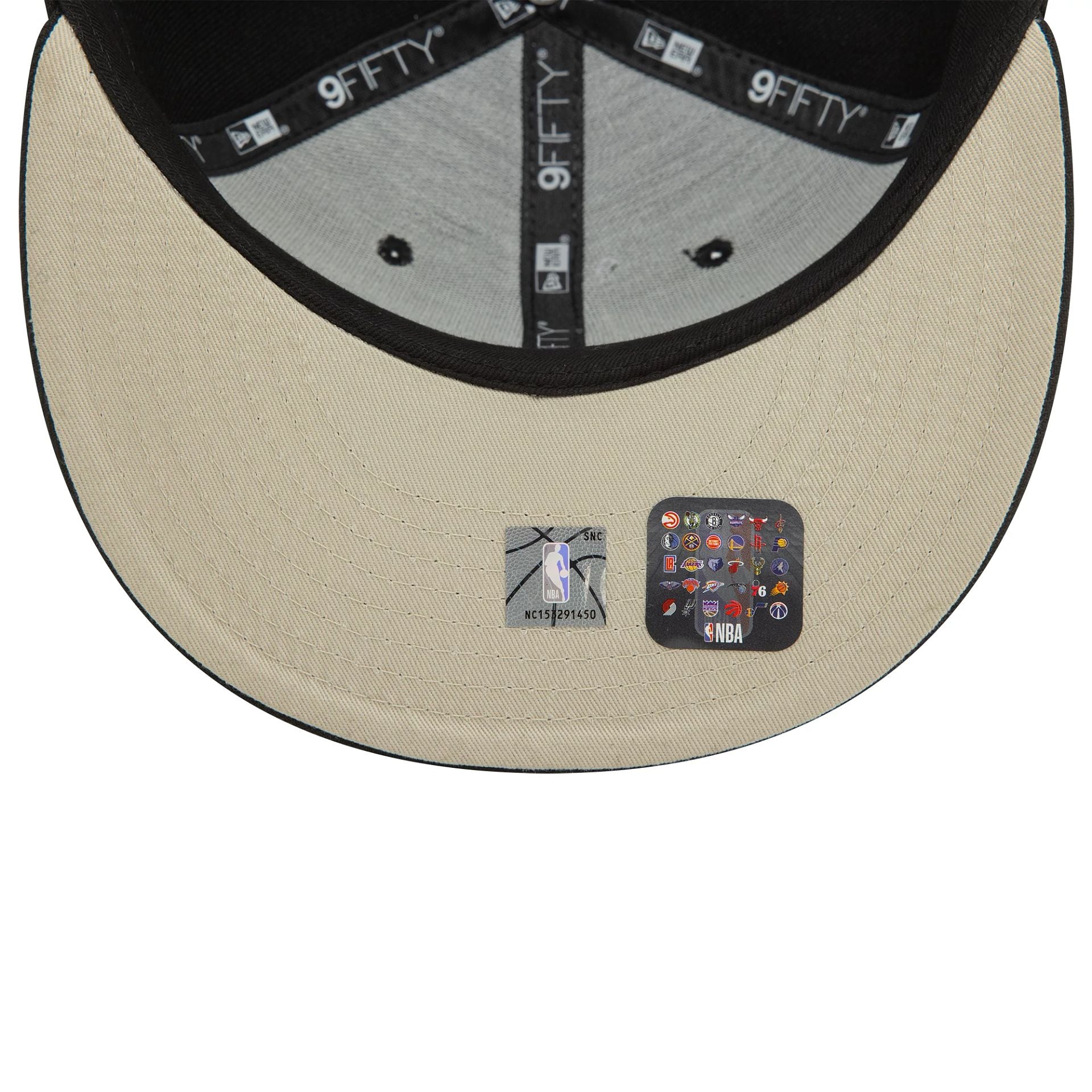 This is a Brooklyn Nets NBA Wordmark Black 9FIFTY Snapback Cap 2