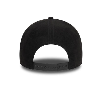 This is a New York Yankees Faux Suede Black 9FORTY E-Frame Cap 4