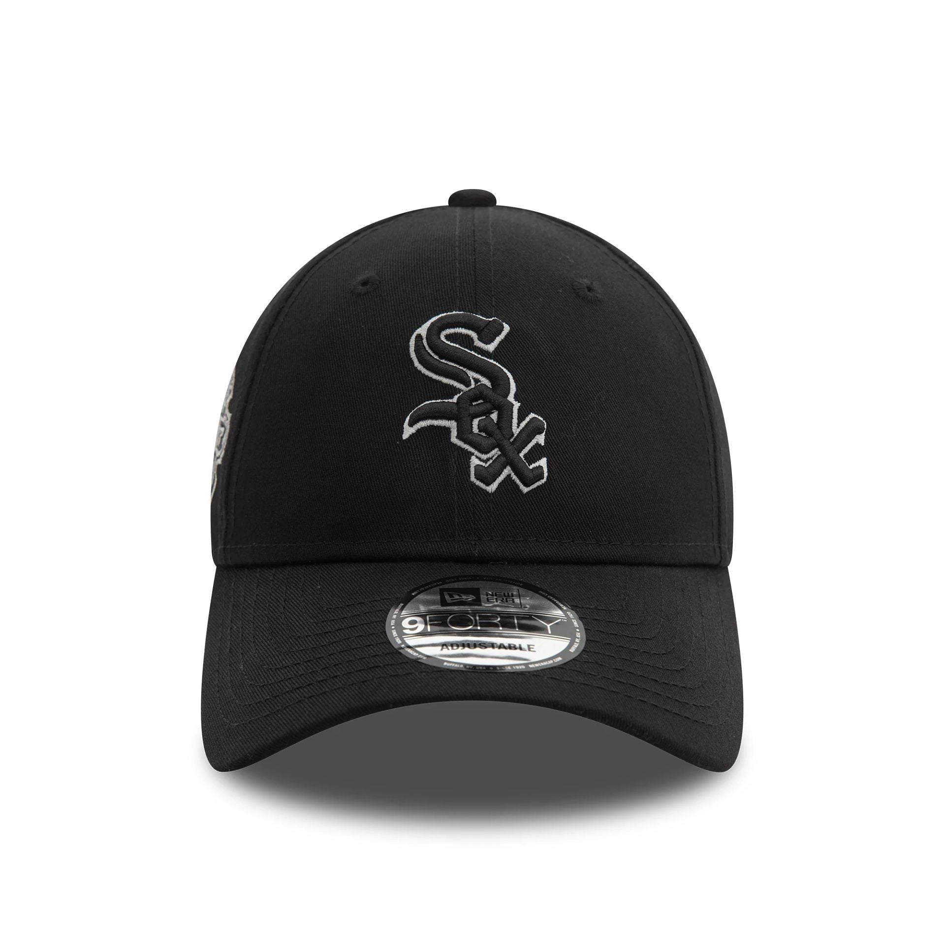 This is a Chicago White Sox Seasonal World Series Black 9FORTY Adjustable Cap 2