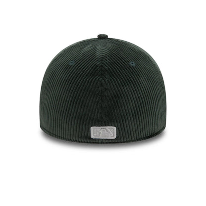 This is a New York Yankees Cord Dark Green 39THIRTY Stretch Fit Cap 4