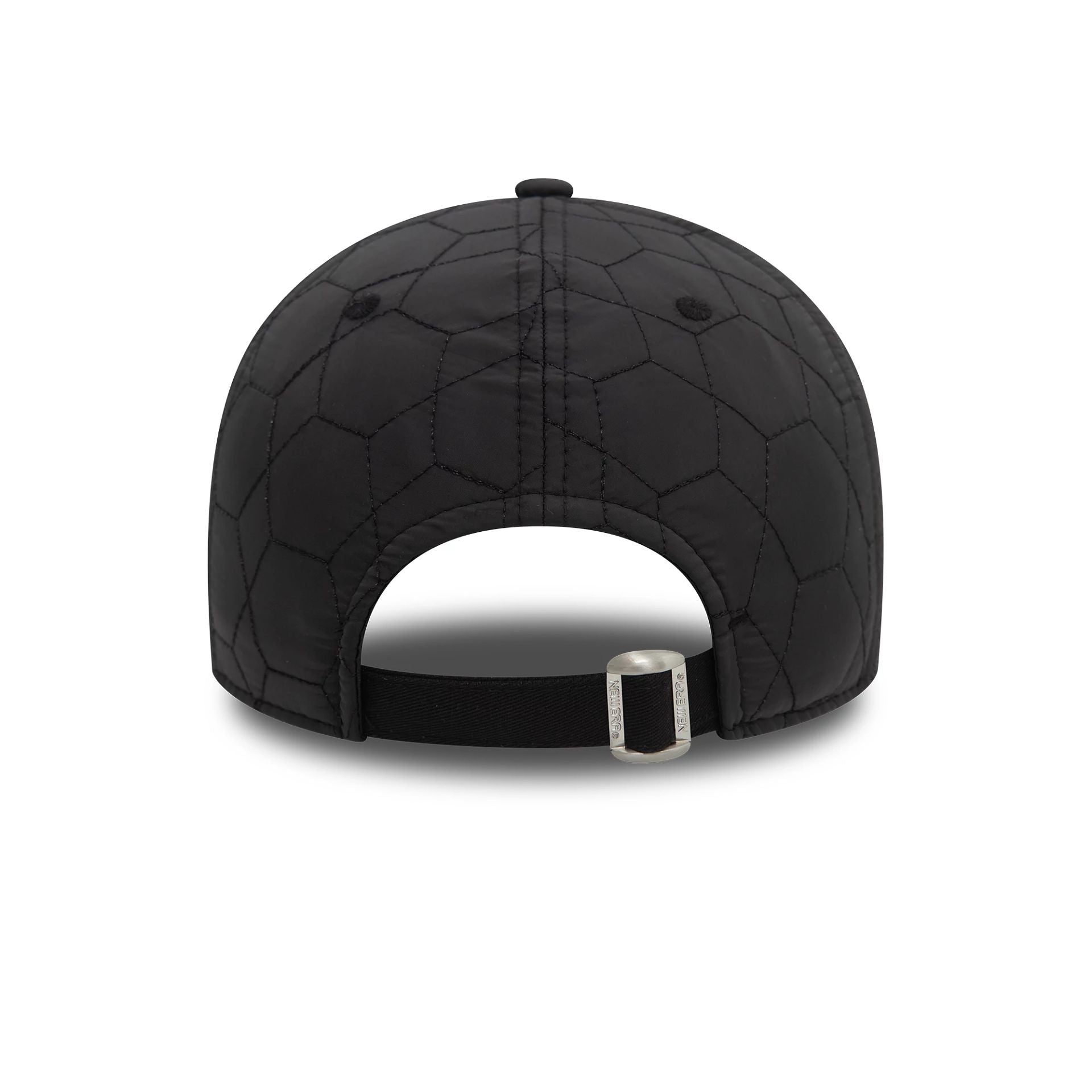 This is a New York Yankees Quilted Black 9FORTY Adjustable Cap 4