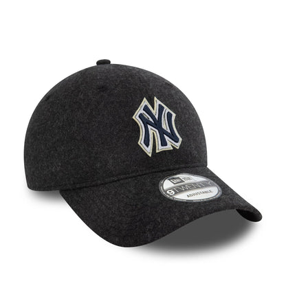 This is a New York Yankees MLB Melton Black 9TWENTY Adjustable Cap 3