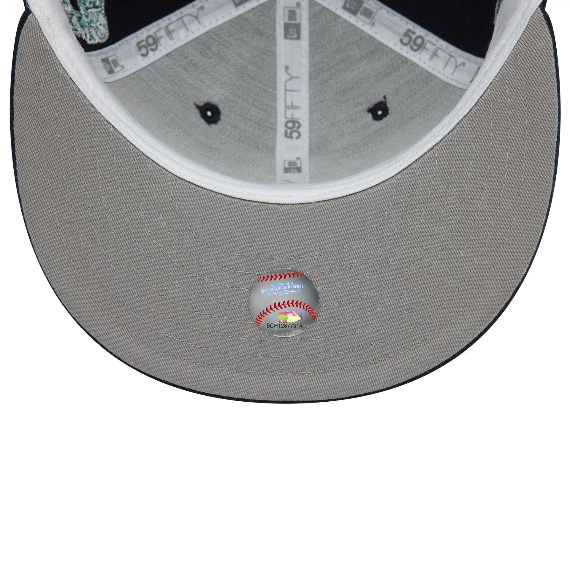 This is a Seattle Mariners MLB Cooperstown Patch Navy 59FIFTY Fitted Cap 7