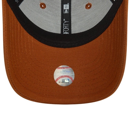 This is a New York Yankees Youth League Essential Brown 9FORTY Adjustable Cap 5