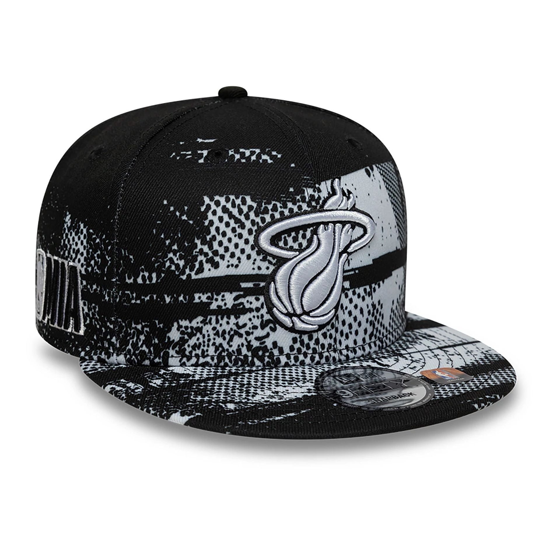 This is a Miami Heat NBA Tip Off Black 9FIFTY Snapback Cap 1