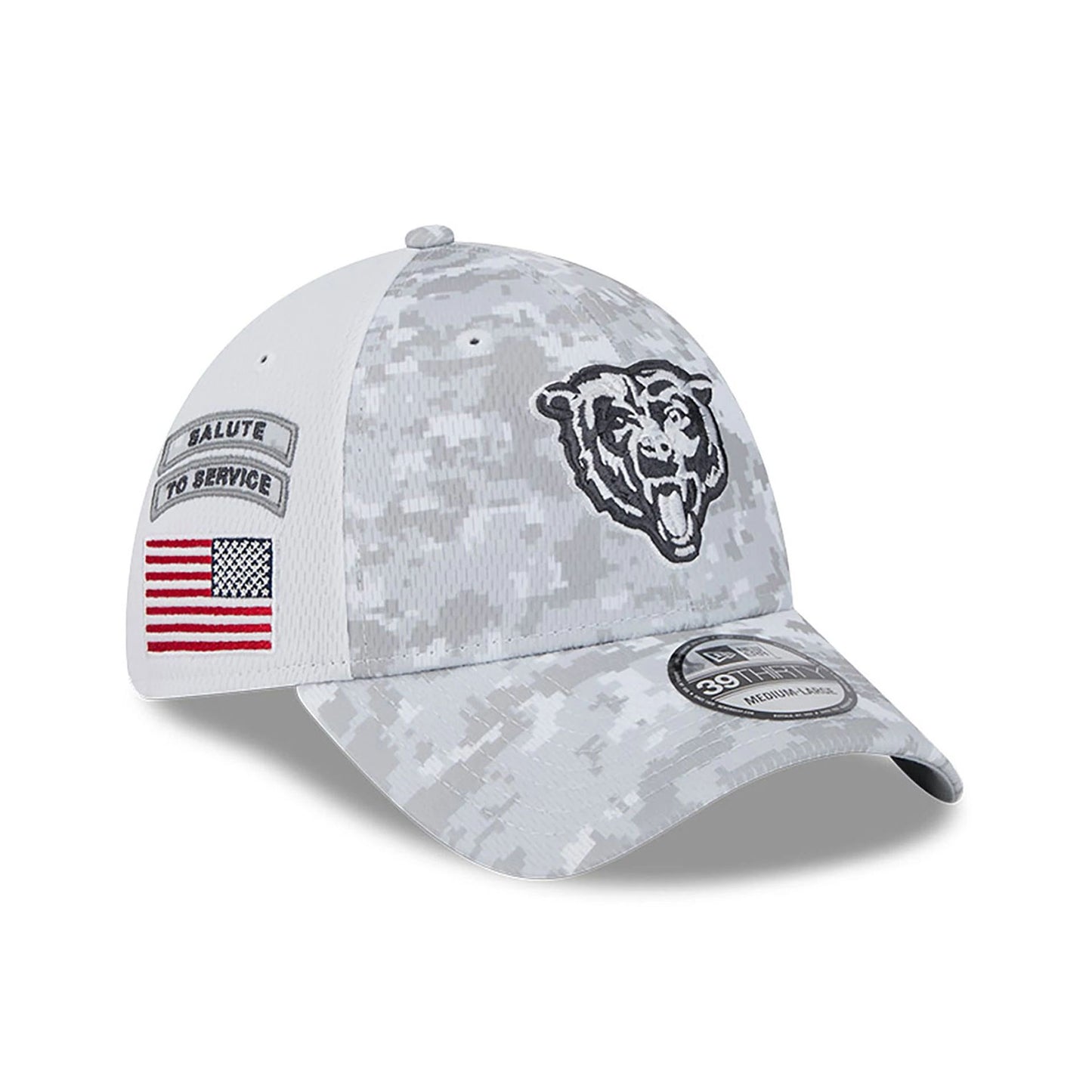 This is a Chicago Bears NFL Salute To Service 2024 White 39THIRTY Stretch Fit Cap 1