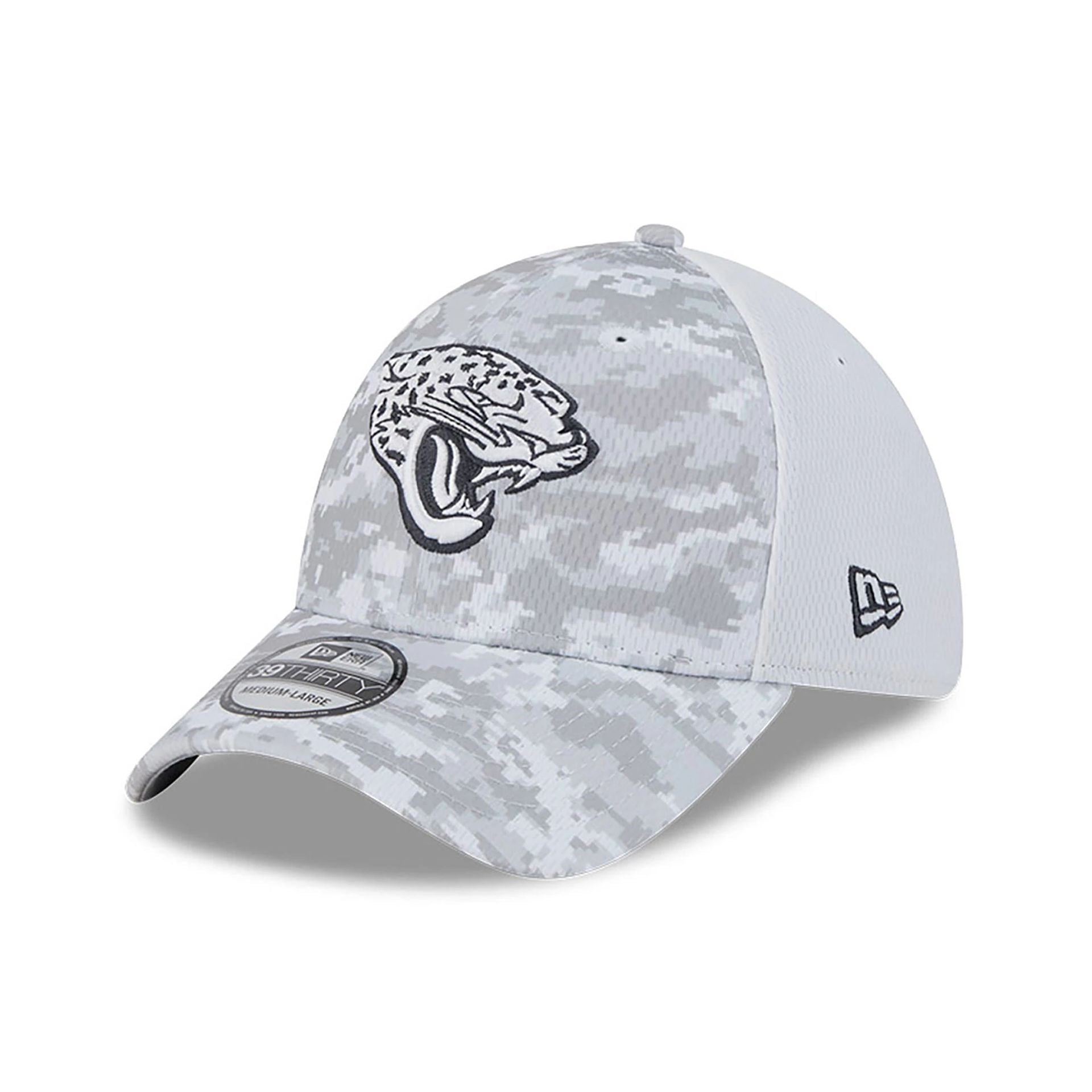 This is a Jacksonville Jaguars NFL Salute To Service 2024 White 39THIRTY Stretch Fit Cap 3