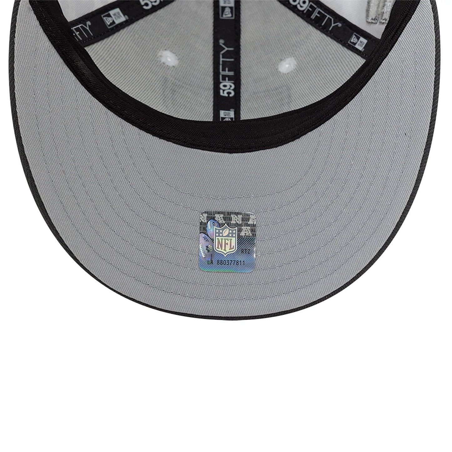 This is a Las Vegas Raiders NFL Salute To Service 2024 Charcoal Low Profile 59FIFTY Fitted Cap 2