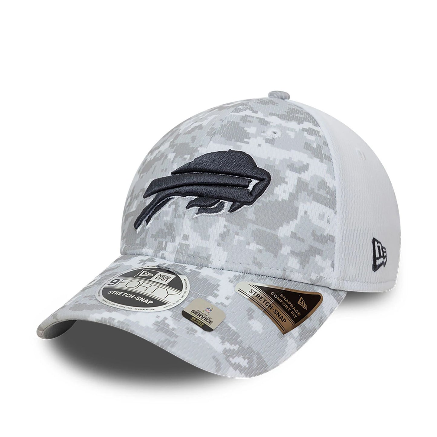 This is a Buffalo Bills NFL Salute To Service 2024 White 9FORTY Stretch Snap Adjustable Cap 4