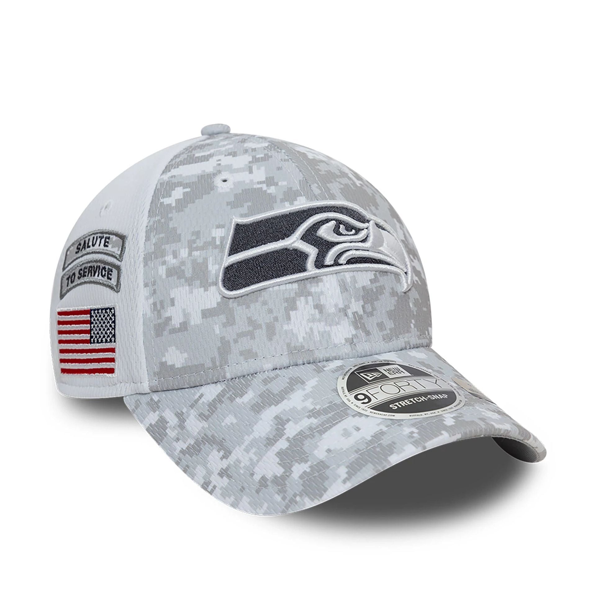 This is a Seattle Seahawks NFL Salute To Service 2024 White 9FORTY Stretch Snap Adjustable Cap 1