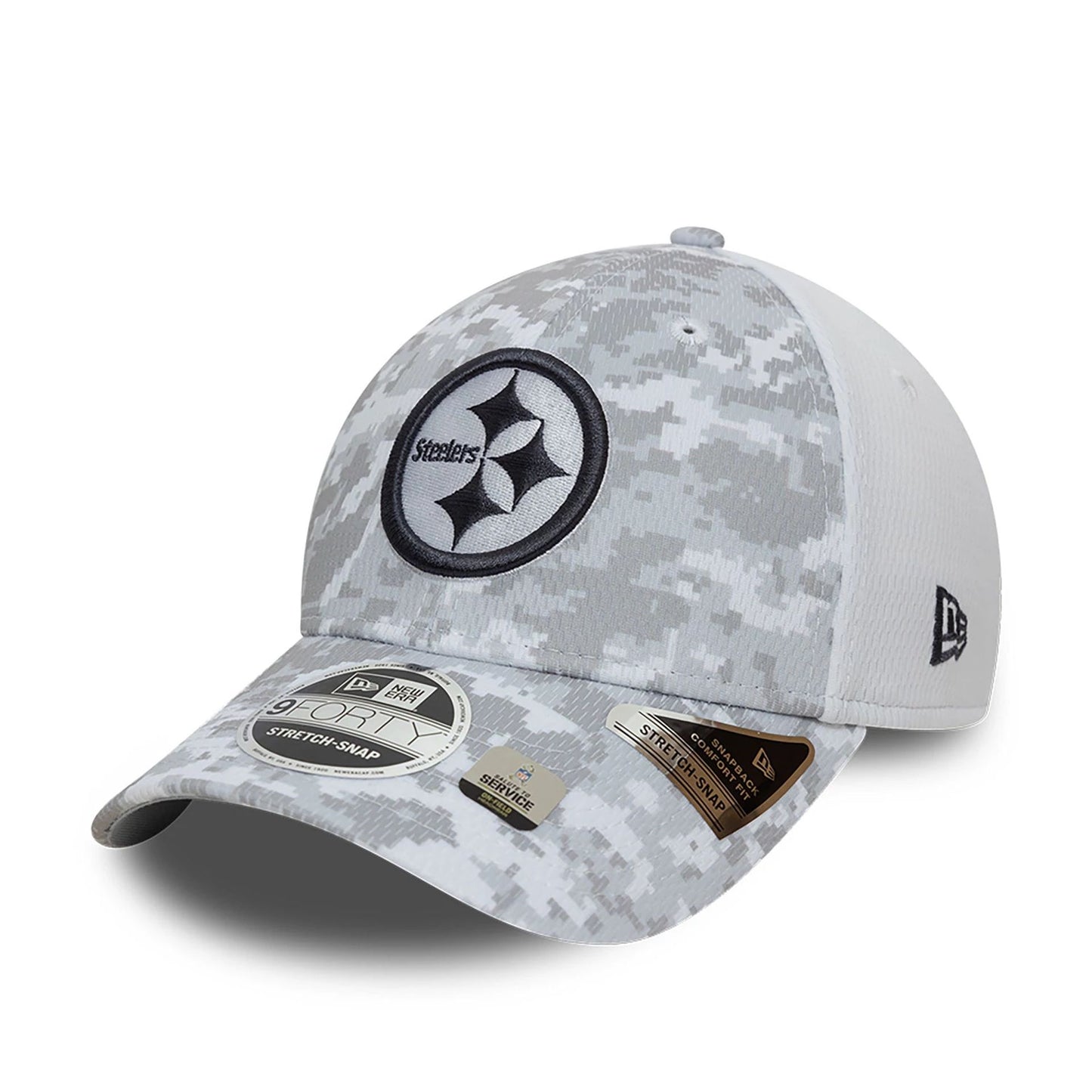 This is a Pittsburgh Steelers NFL Salute To Service 2024 White 9FORTY Stretch Snap Adjustable Cap 4