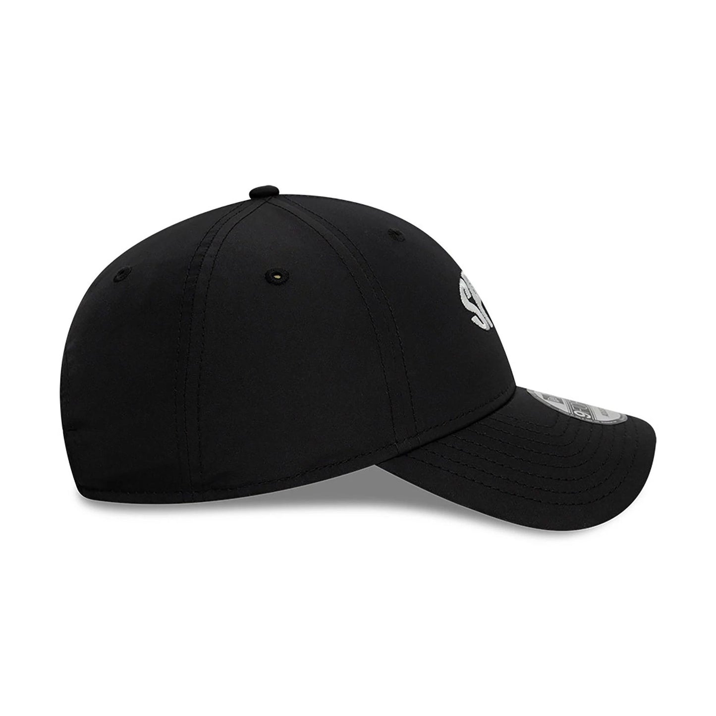 This is a Tottenham Hotspur FC Wordmark Featherweight Poly Black 9FORTY Adjustable Cap 7