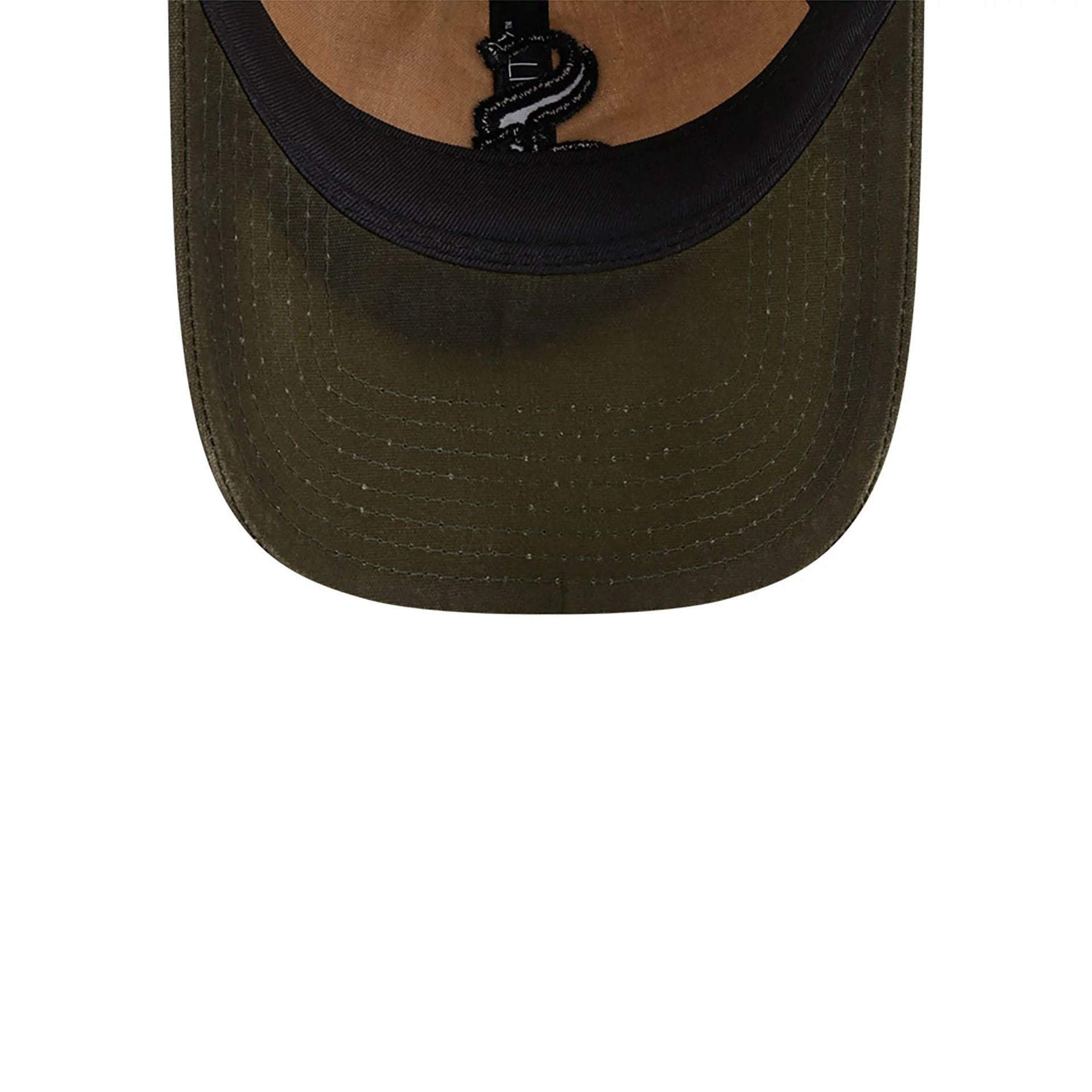 This is a Chicago White Sox Wax Canvas Brown 9TWENTY Adjustable Cap 4