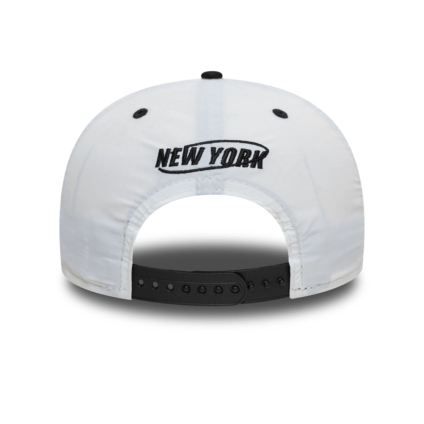 This is a New York Mets Chrome Logo White Golfer Snapback Cap 4