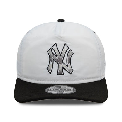 This is a New York Yankees Chrome Logo White Golfer Snapback Cap 2