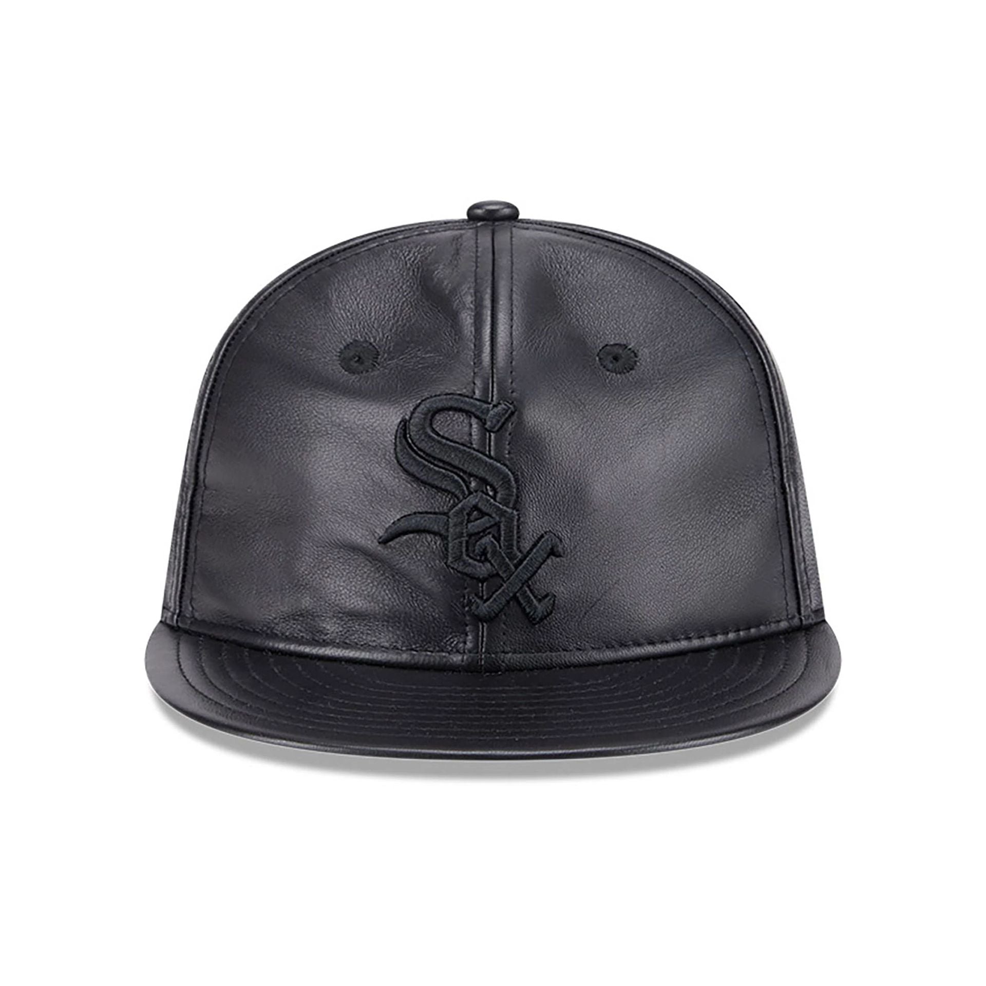 This is a Chicago White Sox Genuine Leather Black Retro Crown 9FIFTY Strapback Cap 3