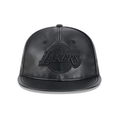 This is a LA Lakers Genuine Leather Black Retro Crown 9FIFTY Strapback Cap 3