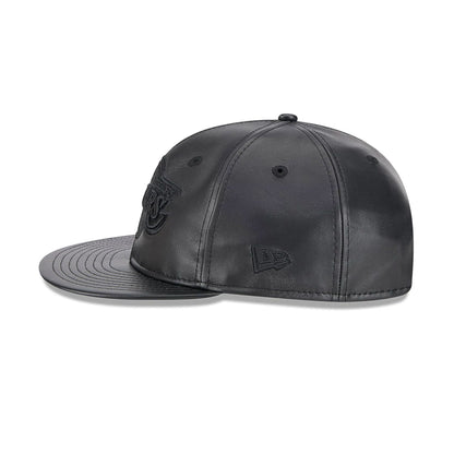 This is a LA Lakers Genuine Leather Black Retro Crown 9FIFTY Strapback Cap 7