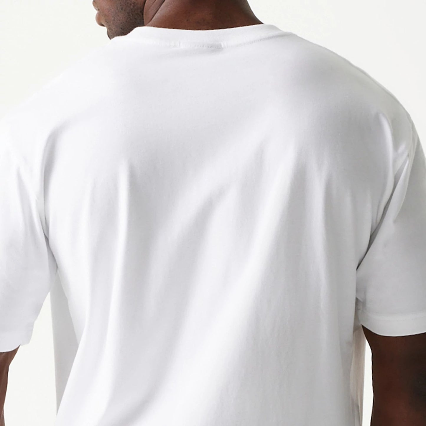 The Male model is wearing New York Yankees Sport Classic White T-Shirt 7