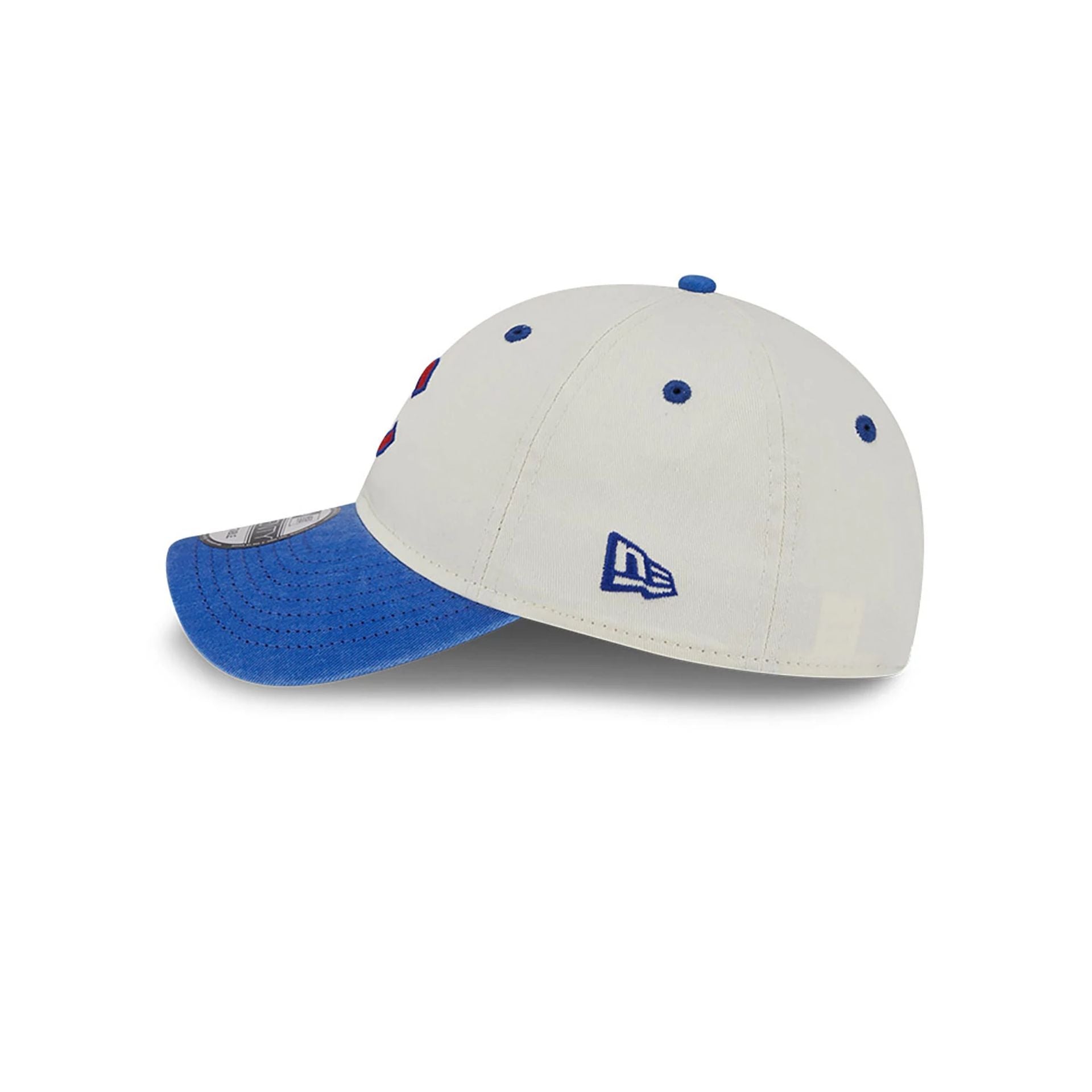 This is a Chicago Cubs Classic Sidescript White 9TWENTY Adjustable Cap 7