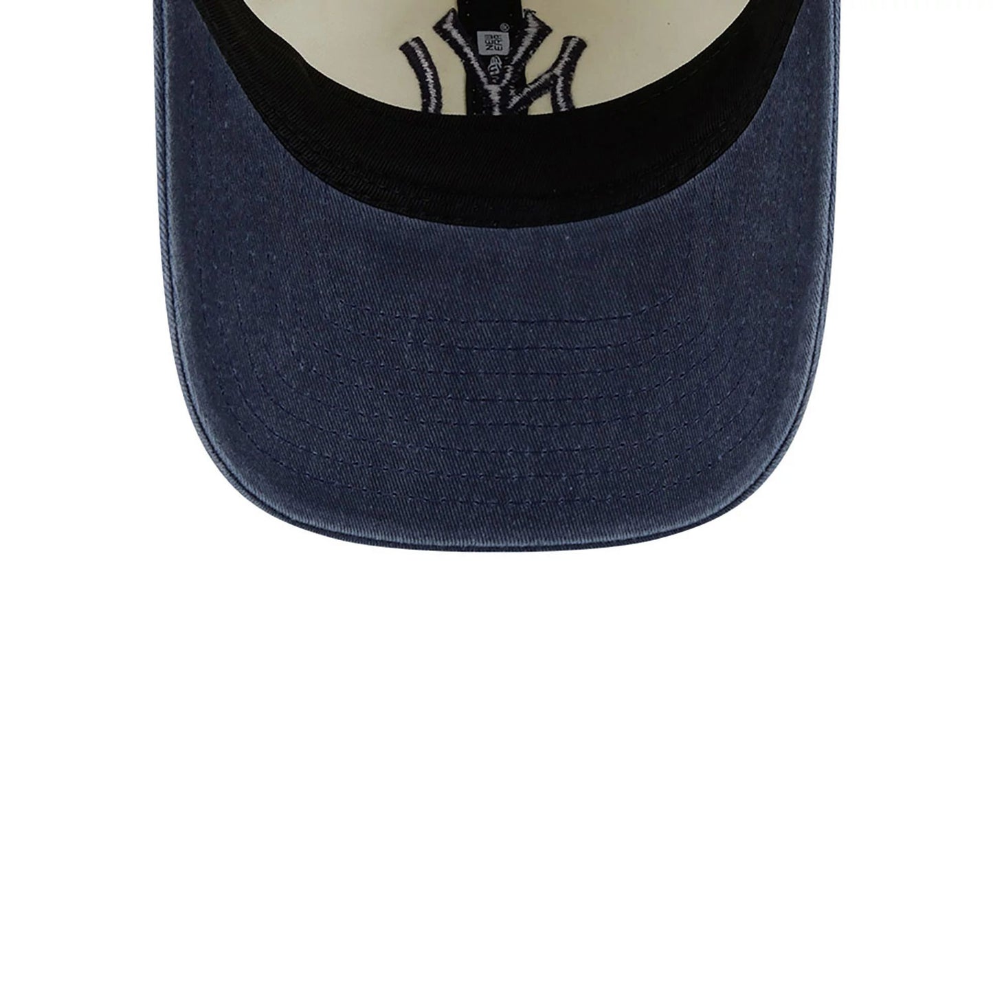 This is a New York Yankees Classic Sidescript White 9TWENTY Adjustable Cap 4