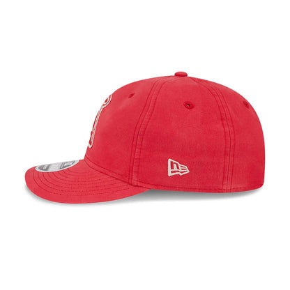 This is a LA Angels Canvas Felt Logo Red Retro Crown 9FIFTY Strapback Cap 7