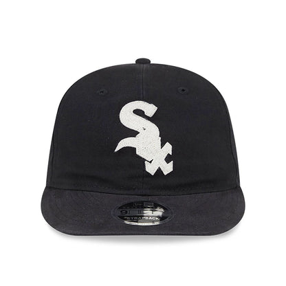 This is a Chicago White Sox Canvas Felt Logo Black Retro Crown 9FIFTY Strapback Cap 3