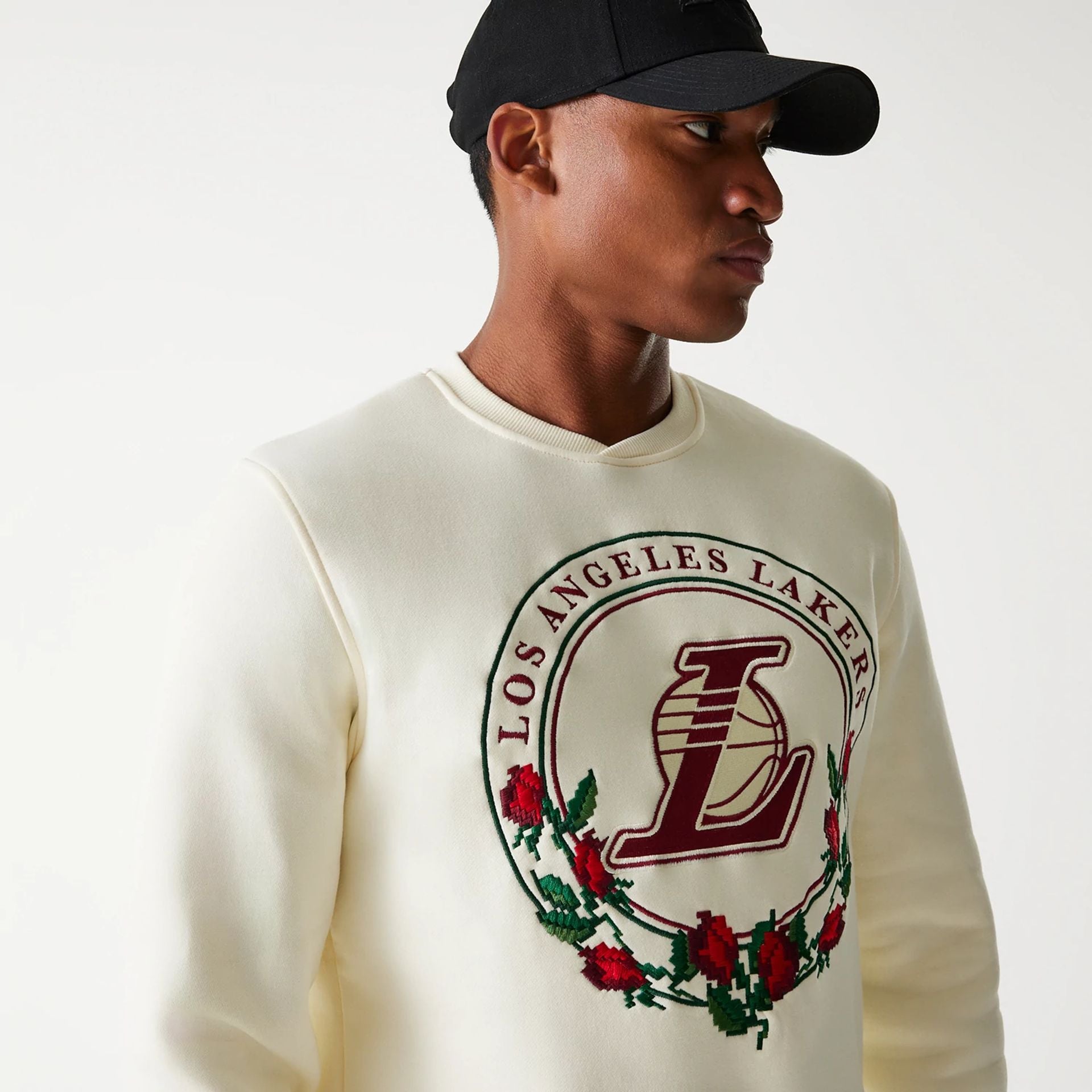 The Male model is wearing LA Lakers Red Roses White Crewneck Sweater 3