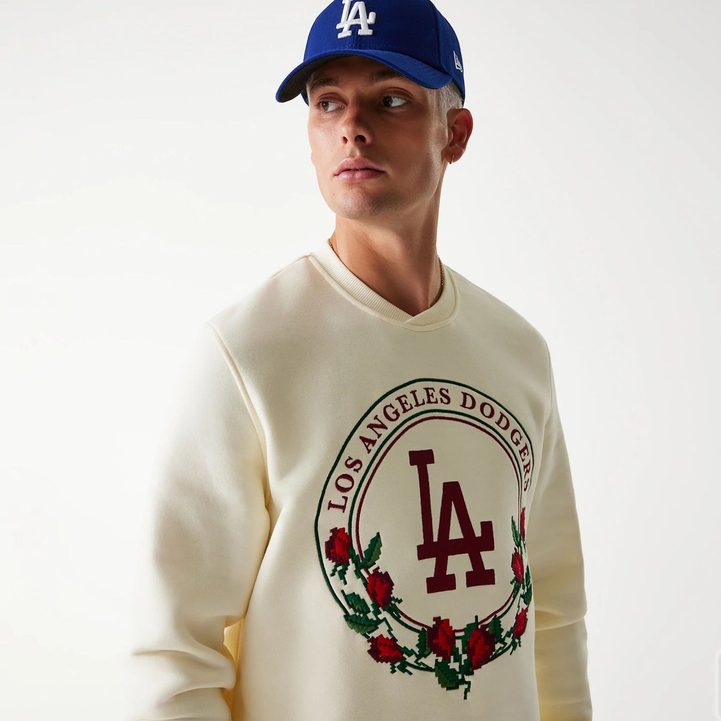 The Male model is wearing LA Dodgers Red Roses White Crewneck Sweater 5