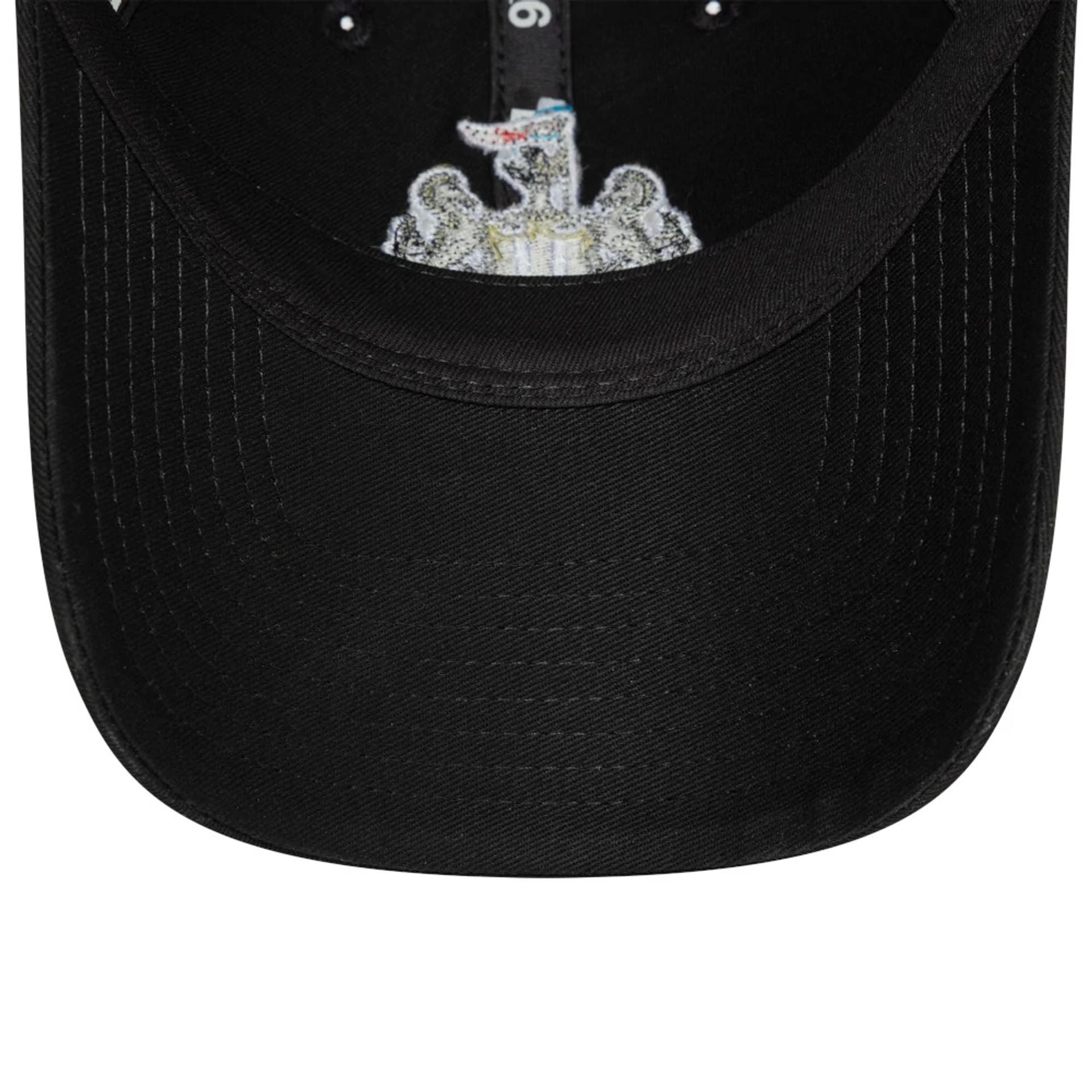 This is a Newcastle United FC Core Black 9TWENTY Adjustable Cap 5